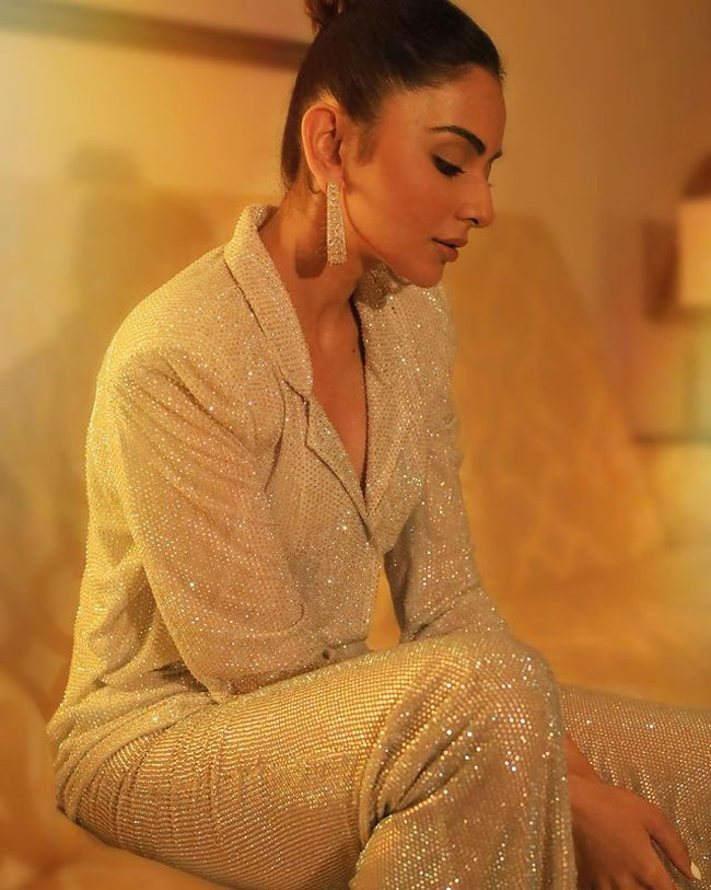 Staggering Photoshoot Of Insta Celebrities